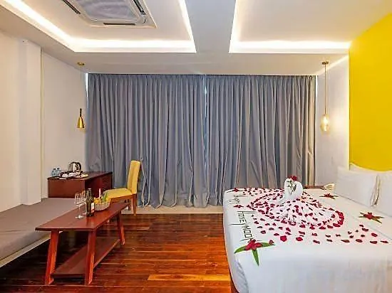 Victoria Hotel